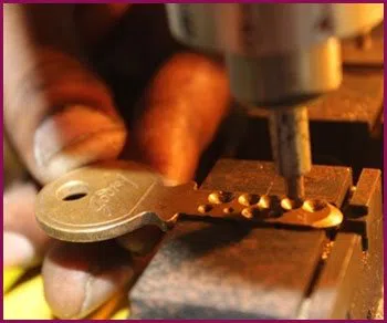 Iselin NJ Locksmith Store Iselin, NJ 732-751-4137 - 17-key-making